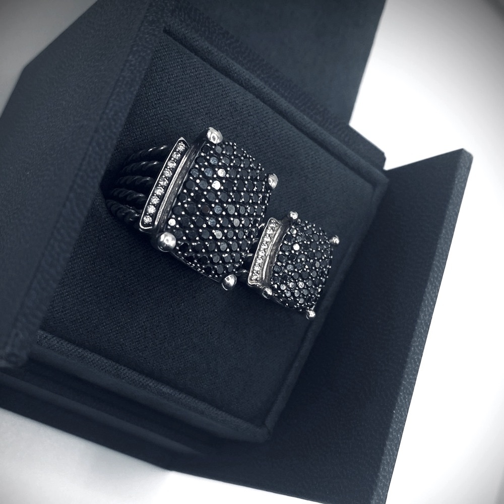 20x16mm Large David Yurman Wheaton Ring with Black Pave Diamonds, Size: 8 - Picture 6 of 9